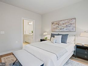 1669 Bandit Loop 109A, Reston VA 20190