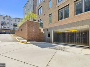 1669 Bandit Loop 109A, Reston VA 20190