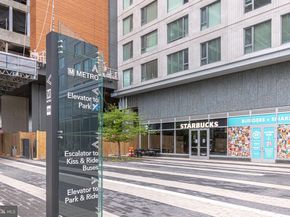 1669 Bandit Loop 109A, Reston VA 20190