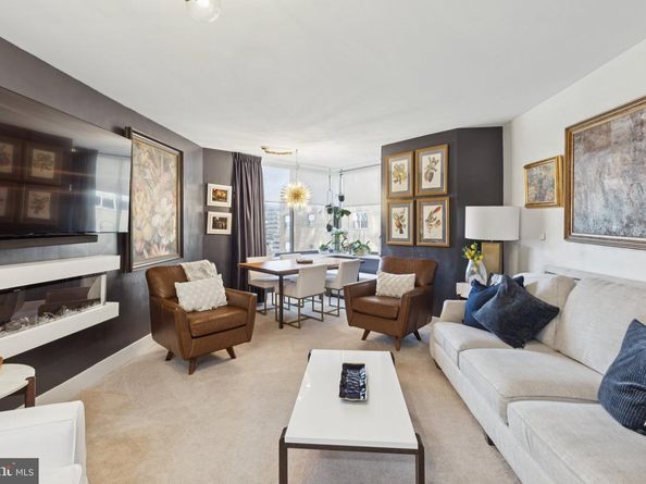 202 W Rittenhouse Square 1409, Philadelphia PA 19103