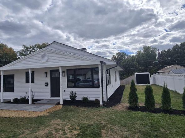 702 Beaumont Road, Fairless Hills PA 19030