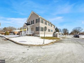 1002 11TH Avenue, Folsom PA 19033