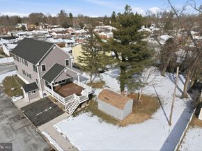 1002 11TH Avenue, Folsom PA 19033