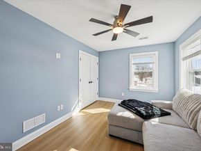 1002 11TH Avenue, Folsom PA 19033