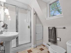 1191 Wheatsheaf Lane, Abington PA 19001