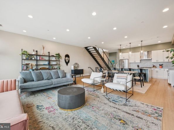 1316 Shepherd Street NW 4, Washington DC 20011