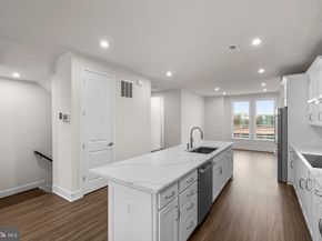 13904 Aviation Place HOMESITE 120, Herndon VA 20171