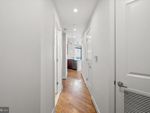 1211 13TH Street NW 404, Washington DC 20005