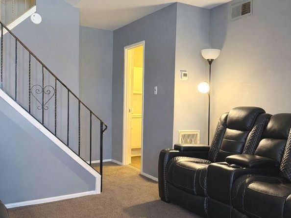 422 Brandywine Court, Warminster PA 18974