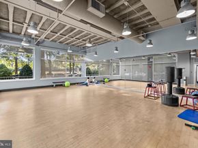 350 G Street SW N614, Washington DC 20024