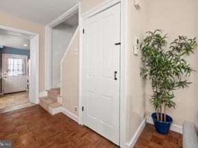 39 W Durham Street, Philadelphia PA 19119