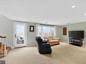 850 Farragut Road, Berwyn PA 19312