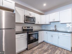 947 S 9TH Street, Philadelphia PA 19147