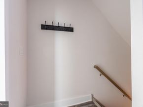 947 S 9TH Street, Philadelphia PA 19147