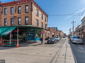 947 S 9TH Street, Philadelphia PA 19147