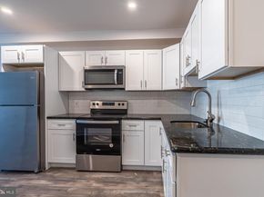 947 S 9TH Street, Philadelphia PA 19147