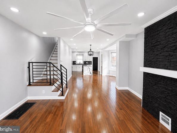 60 W Pomona Street, Philadelphia PA 19144
