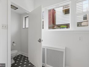 1835 S 15TH Street, Philadelphia PA 19145