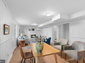 2954 Viewpoint Road, Alexandria VA 22314
