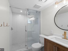 2954 Viewpoint Road, Alexandria VA 22314