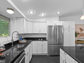 2954 Viewpoint Road, Alexandria VA 22314