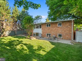 2954 Viewpoint Road, Alexandria VA 22314