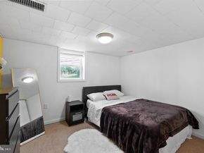 1112 N Roosevelt Street, Arlington VA 22205