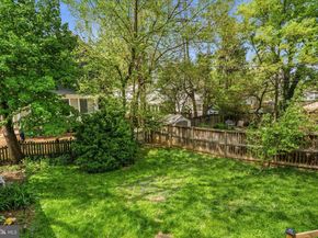 1112 N Roosevelt Street, Arlington VA 22205