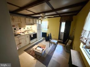 729 Wharton Street, Philadelphia PA 19147