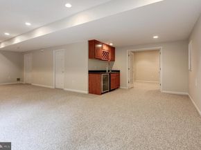 1260 Cobble Pond Way, Vienna VA 22182