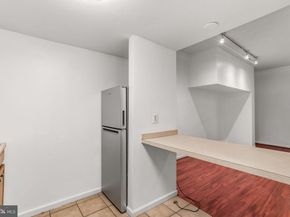 1324 Locust Street 214, Philadelphia PA 19107