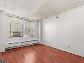 1324 Locust Street 214, Philadelphia PA 19107