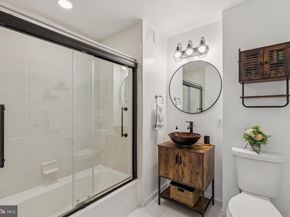 111 S 15TH Street 2106, Philadelphia PA 19102