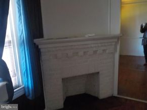 867 E Price Street E, Philadelphia PA 19138