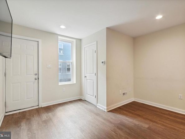 2004 N Cleveland Street, Philadelphia PA 19121