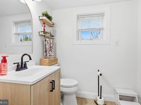 879 Bridgetown Pike, Langhorne PA 19053