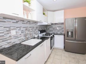 2813 S 81st Street, Philadelphia PA 19153