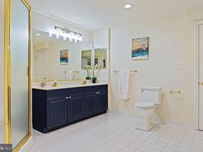 1706 Broadfield Lane, Vienna VA 22182