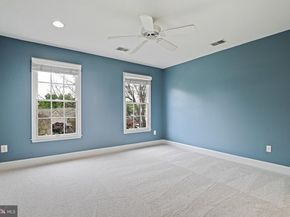 1706 Broadfield Lane, Vienna VA 22182