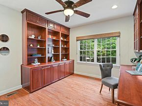 1706 Broadfield Lane, Vienna VA 22182