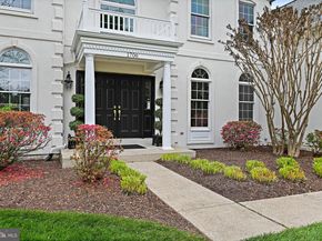 1706 Broadfield Lane, Vienna VA 22182