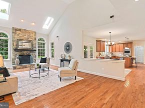 1706 Broadfield Lane, Vienna VA 22182