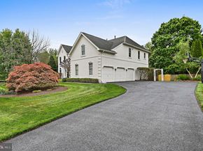 1706 Broadfield Lane, Vienna VA 22182
