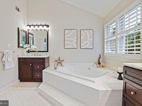 1706 Broadfield Lane, Vienna VA 22182