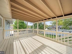 1208 E Iberia Road, Sterling VA 20164