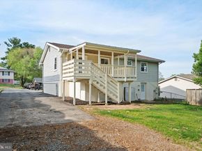 1208 E Iberia Road, Sterling VA 20164