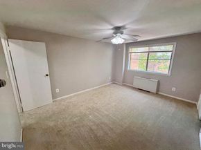 5111 8TH Road S 203, Arlington VA 22204