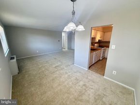 5111 8TH Road S 203, Arlington VA 22204