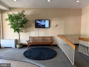 5111 8TH Road S 203, Arlington VA 22204