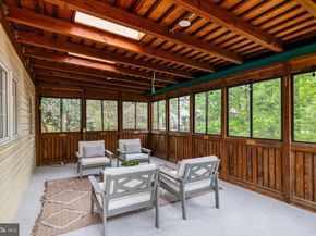 1278 Mason Mill Court, Herndon VA 20170